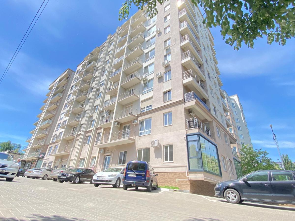Soimari Street New In * Кишинів